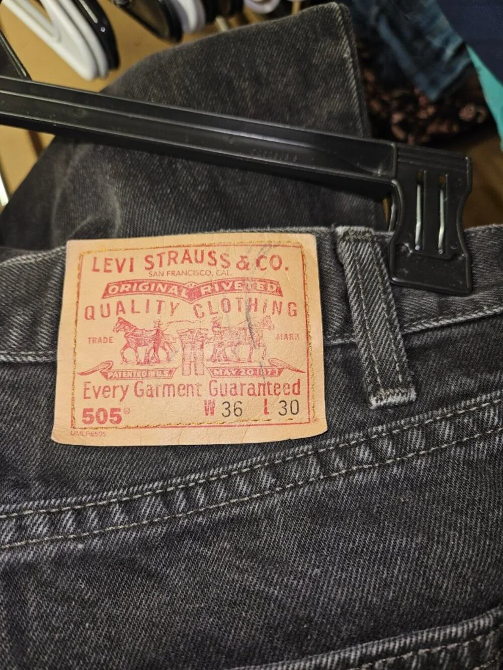 Black Denim Jeans 36 x 30 - Classic Style